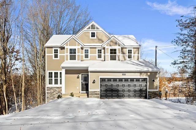 front view for 5479 Ada Drive Se, Ada, Mi. 49301