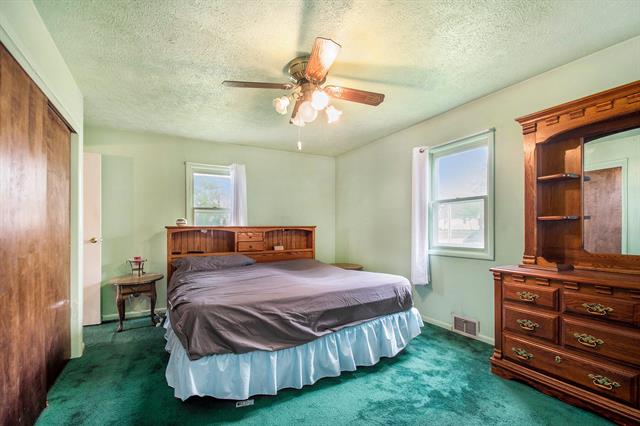 Builiding view ten for 202 Maple, Three Oaks, MI. 49128