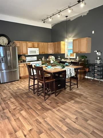 Builiding view one hundred one for 1581 Lone Pine, Baldwin, MI. 49304