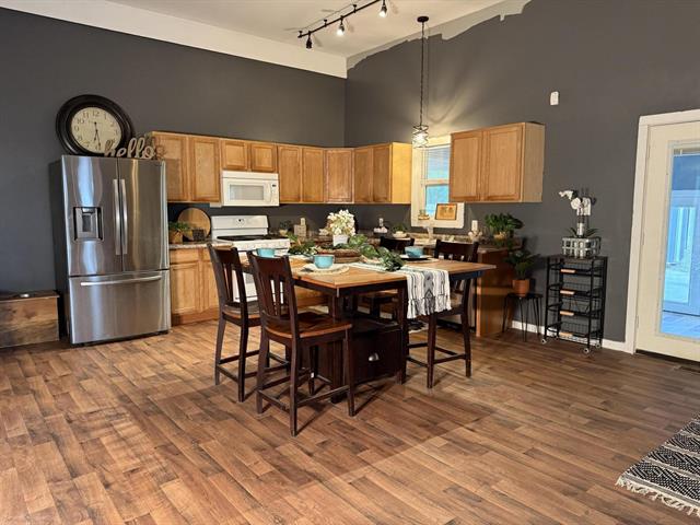 Builiding view one hundred three for 1581 Lone Pine, Baldwin, MI. 49304