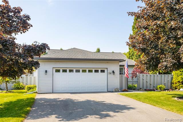 front view for 7566 Radcliffe, Brighton, Mi. 48114