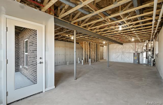 Builiding view seventeen for 1496 Arcadia, Milford, MI. 48381