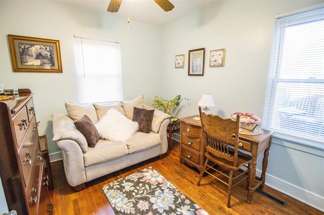 Builiding view thirteen for 705 Jenny, Bay City, MI. 48706