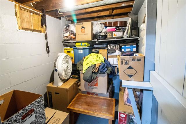 Builiding view twenty nine for 705 Jenny, Bay City, MI. 48706