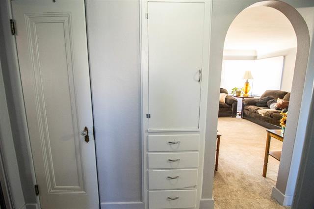 Builiding view twenty one for 705 Jenny, Bay City, MI. 48706