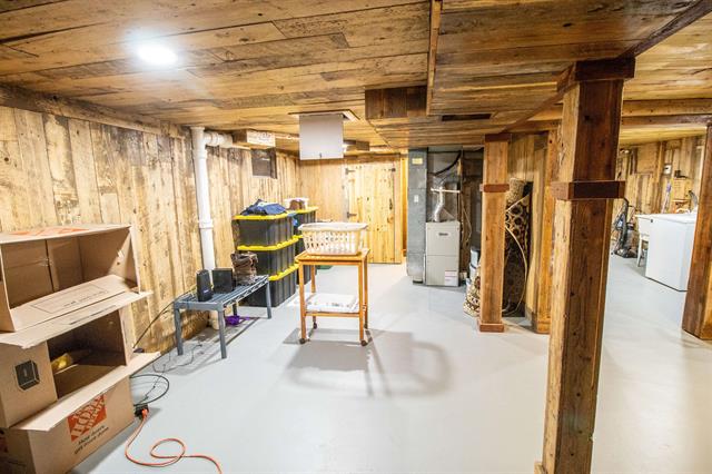 Builiding view twenty six for 705 Jenny, Bay City, MI. 48706