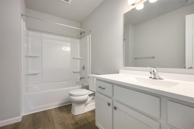 Builiding view fourteen for 25245 Vargas, Mattawan, MI. 49071