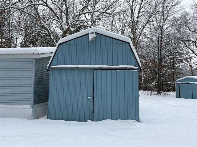 Builiding view fifteen for 1759 Grant Dr, Allegan, MI. 49010