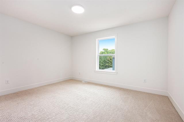 Builiding view fifteen for 5928 Boxthorn, Kalamazoo, MI. 49009