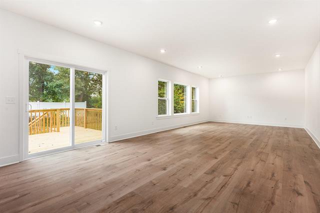 Builiding view five for 5928 Boxthorn, Kalamazoo, MI. 49009