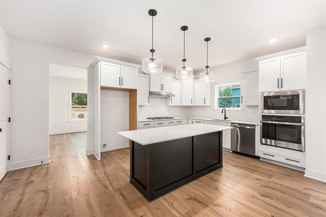 Builiding view seven for 5928 Boxthorn, Kalamazoo, MI. 49009