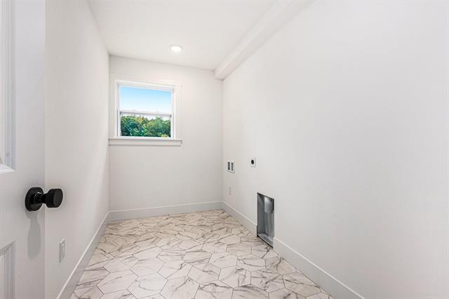 Builiding view twenty one for 5928 Boxthorn, Kalamazoo, MI. 49009