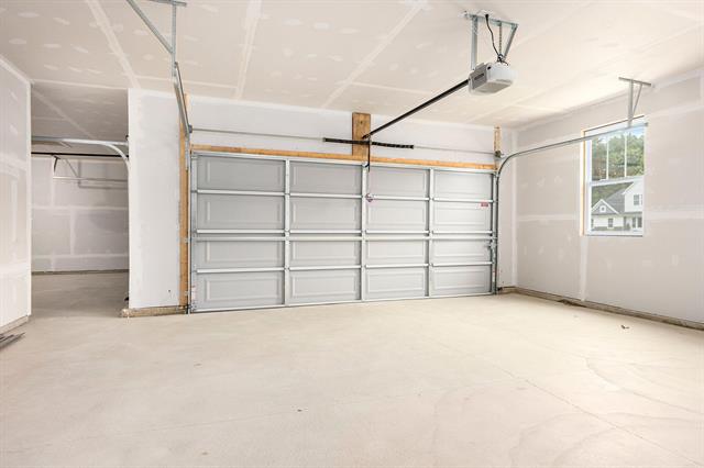 Builiding view twenty two for 5928 Boxthorn, Kalamazoo, MI. 49009