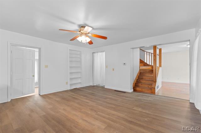 Builiding view ten for 11943 Us 223, Onsted, MI. 49265