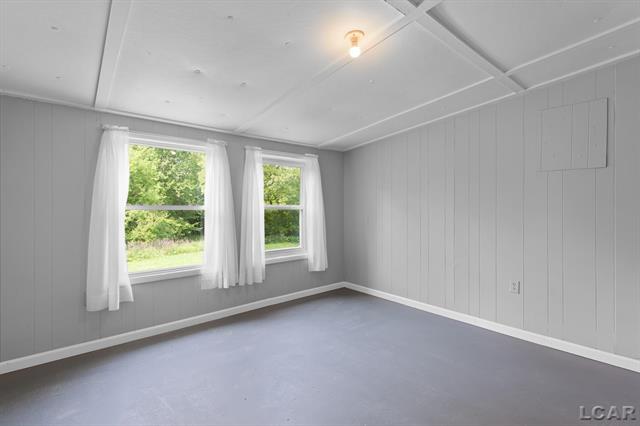 Builiding view twenty five for 11943 Us 223, Onsted, MI. 49265