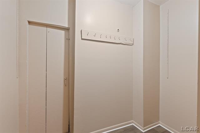 Builiding view twenty nine for 11943 Us 223, Onsted, MI. 49265