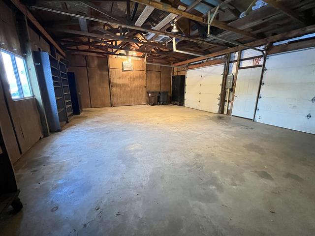 Builiding view twenty seven for 1023 Sutton, Adrian, MI. 49221