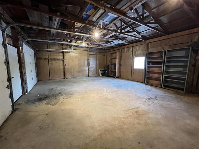 Builiding view twenty six for 1023 Sutton, Adrian, MI. 49221