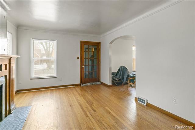 Builiding view three for 15709 Collingham, Detroit, MI. 48205