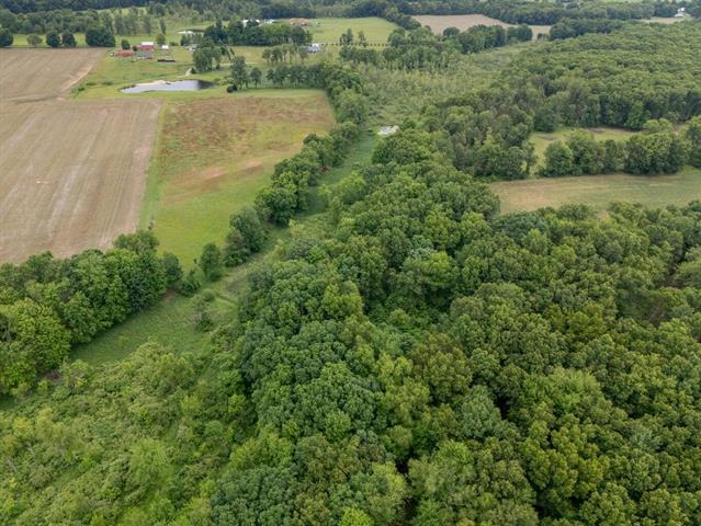 Builiding view forty nine for 1518 M, East Leroy, MI. 49051