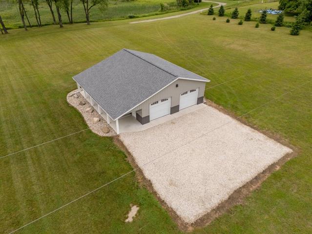 Builiding view thirty seven for 1518 M, East Leroy, MI. 49051