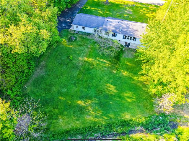 Builiding view twenty five for 6340 Warren Woods, Three Oaks, MI. 49128