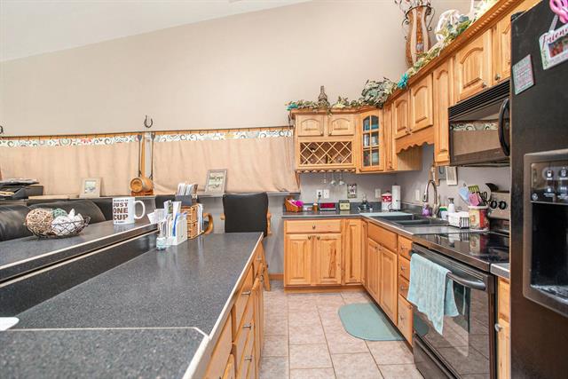 Builiding view eight for 390 Iyopawa, Coldwater, MI. 49036