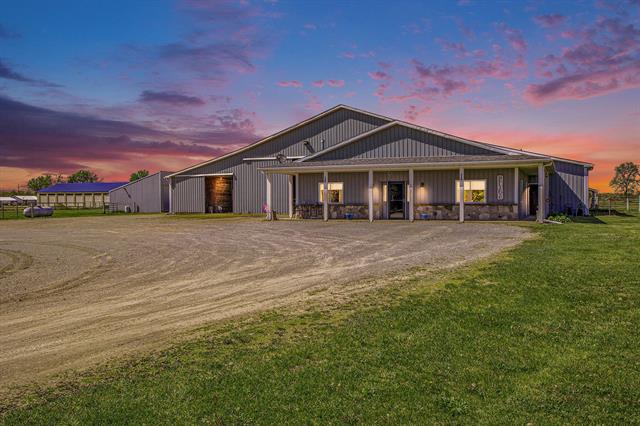 Builiding view twenty nine for 390 Iyopawa, Coldwater, MI. 49036