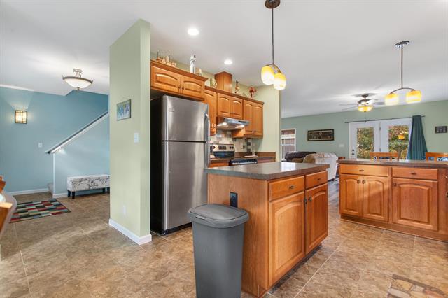 Builiding view eleven for 317 Monroe, South Haven, MI. 49090