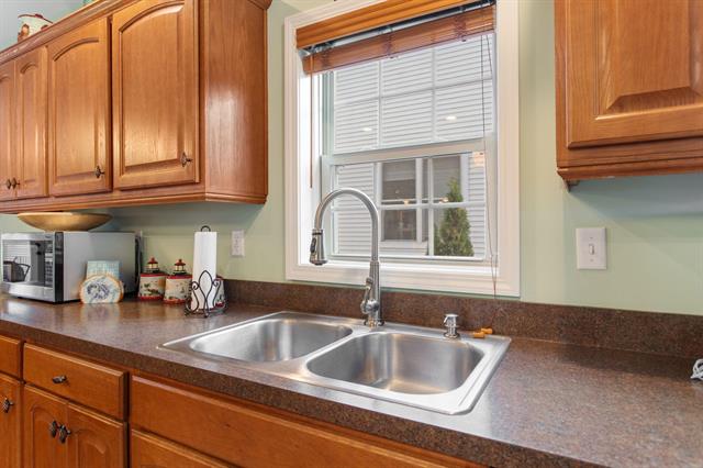 Builiding view fifteen for 317 Monroe, South Haven, MI. 49090