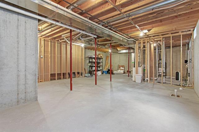 Builiding view forty seven for 317 Monroe, South Haven, MI. 49090