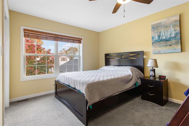 Builiding view thirty one for 317 Monroe, South Haven, MI. 49090