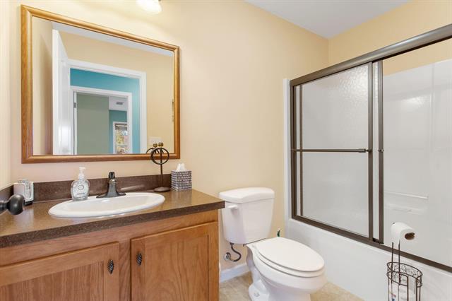 Builiding view twenty five for 317 Monroe, South Haven, MI. 49090