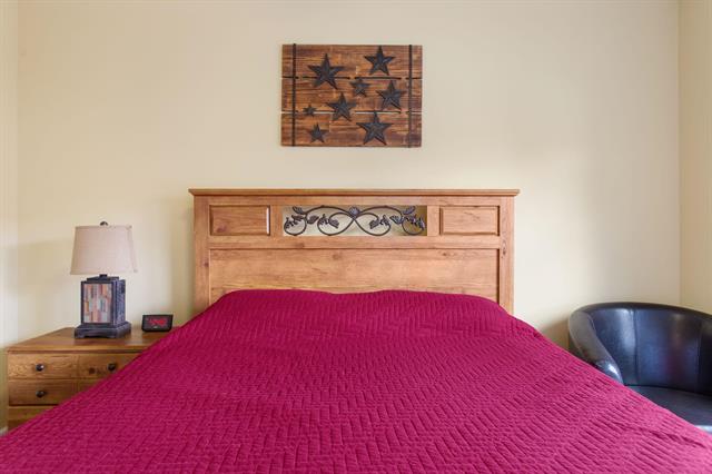 Builiding view twenty seven for 317 Monroe, South Haven, MI. 49090