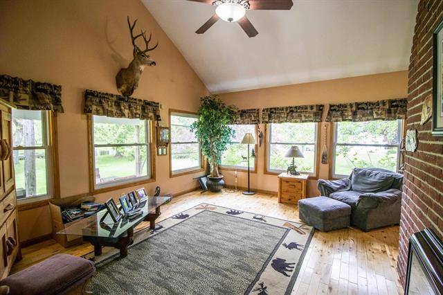 Builiding view fourteen for 5377 Vienna, Clio, MI. 48420