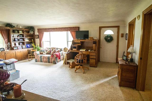 Builiding view six for 5377 Vienna, Clio, MI. 48420