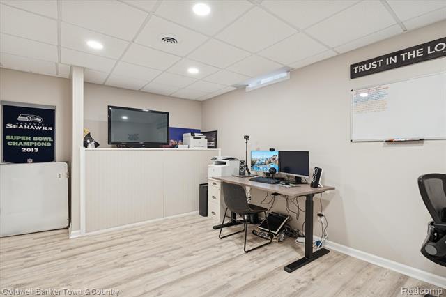 Builiding view forty seven for 274 Carnoustie, Highland, MI. 48357