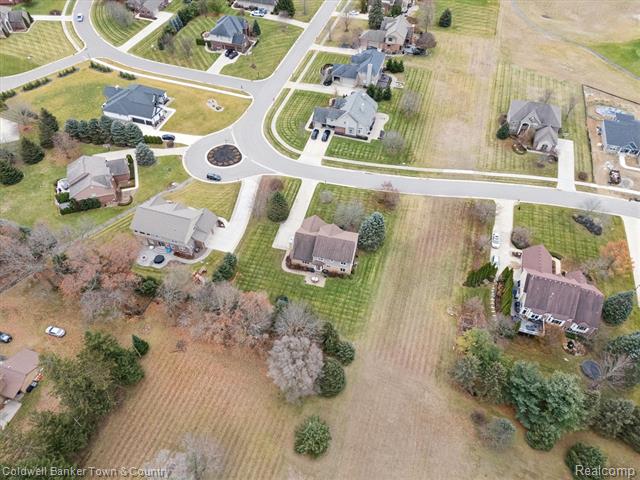 Builiding view sixty six for 274 Carnoustie, Highland, MI. 48357