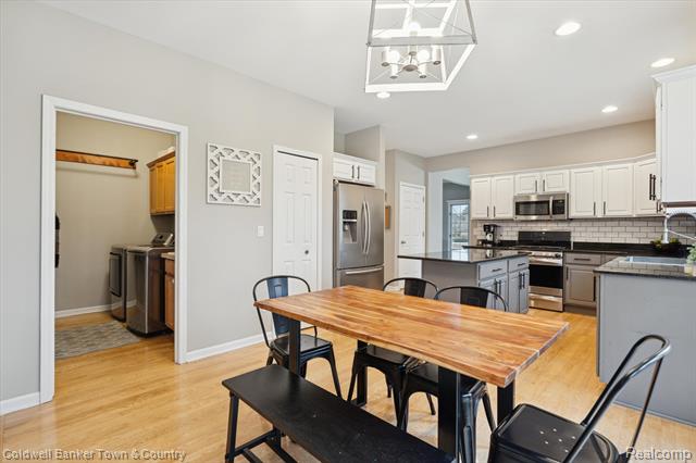 Builiding view ten for 274 Carnoustie, Highland, MI. 48357