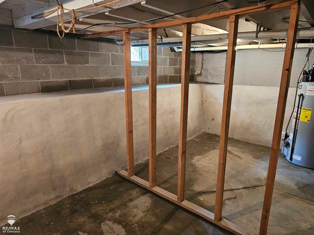 Builiding view eighteen for 209 Stewart, Owosso, MI. 48867