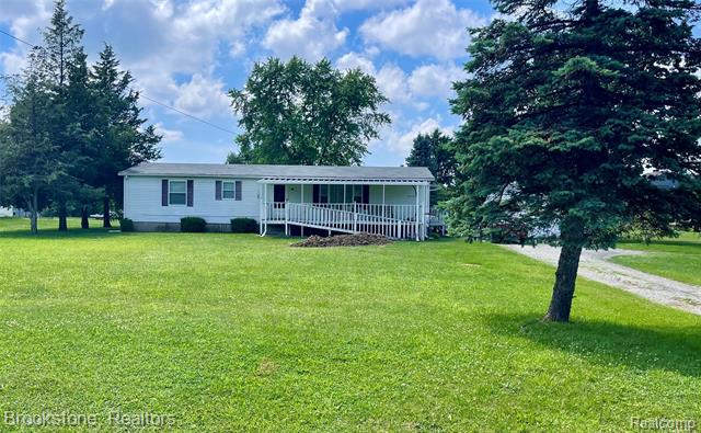 front view for 5022 Belsay Road, Grand Blanc, Mi. 48439