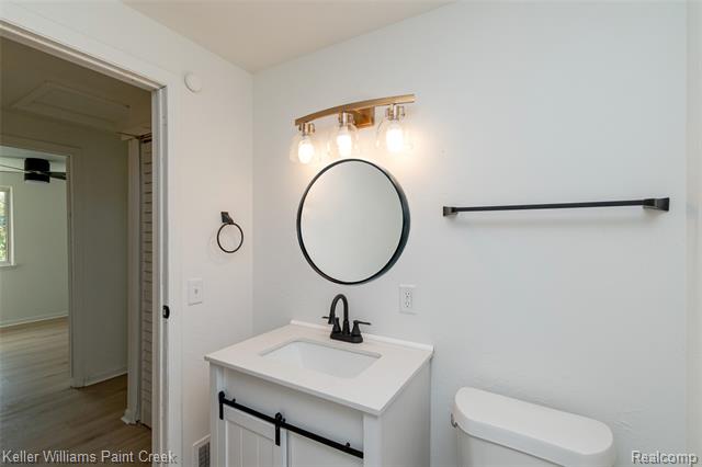 Builiding view eleven for 240 S Shirley, Pontiac, MI. 48342