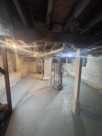 Builiding view fifteen for 910 Prince, Grand Rapids, MI. 49507