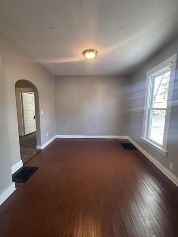 Builiding view six for 910 Prince, Grand Rapids, MI. 49507