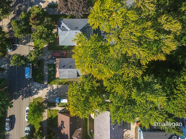 Builiding view thirty one for 155 Palmer, Grand Rapids, MI. 49505