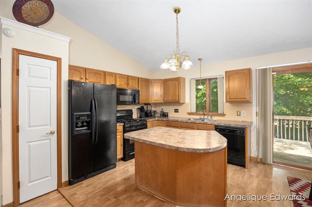 Builiding view three for 1563 Amberly, Grand Rapids, MI. 49508