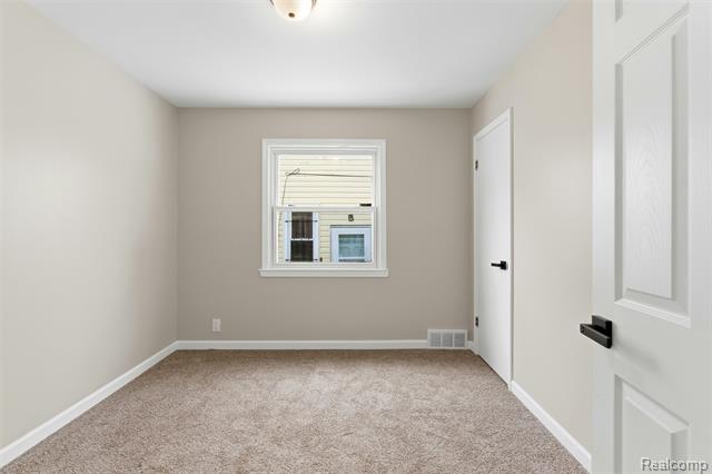 Builiding view thirteen for 16221 Wormer, Detroit, MI. 48219