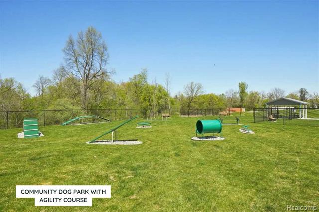 Builiding view thirty three for 441 Jubilee, Whitmore Lake, MI. 48189