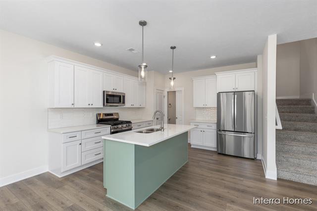 Builiding view five for 2835 Highgate, Grand Rapids, MI. 49512