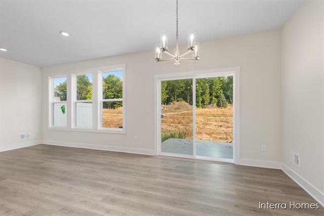 Builiding view one for 2835 Highgate, Grand Rapids, MI. 49512